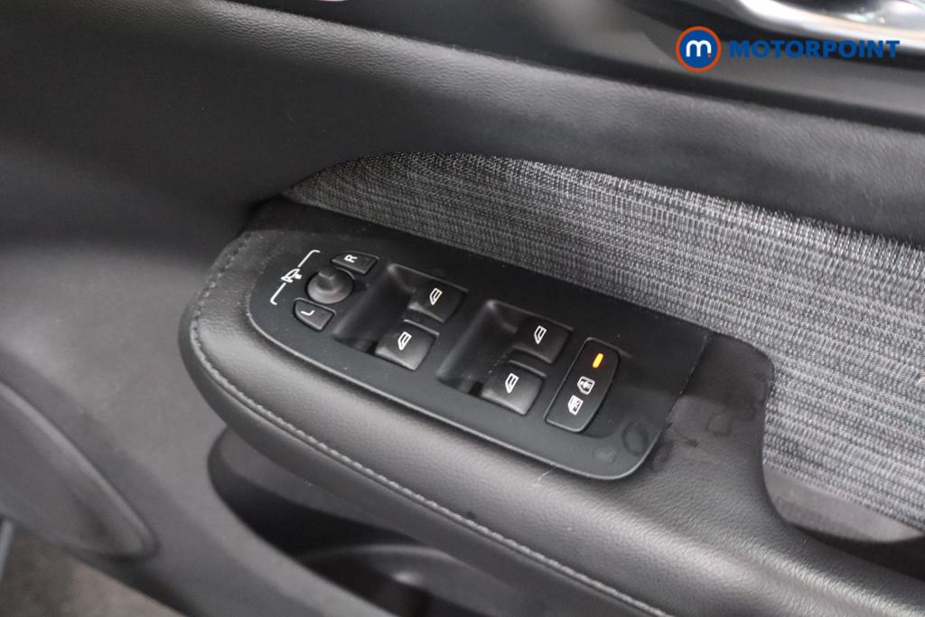 Volvo V60 Core Automatic Petrol Estate - Stock Number (1652855) - 9th supplementary image