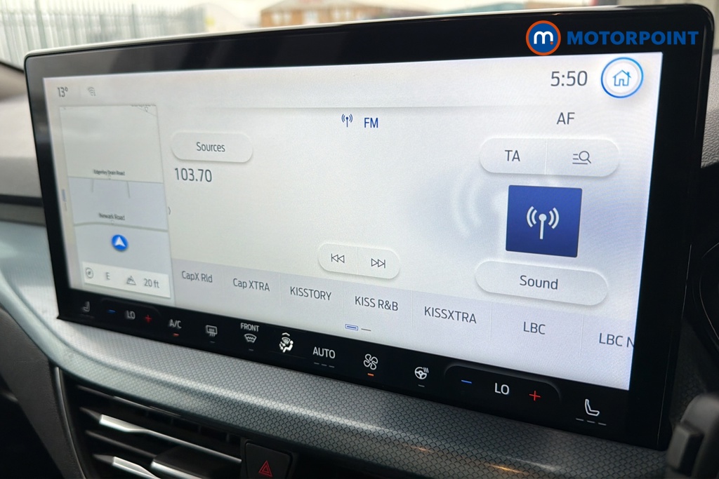 Ford Focus Active X Manual Petrol Hatchback - Stock Number (1652860) - 8th supplementary image