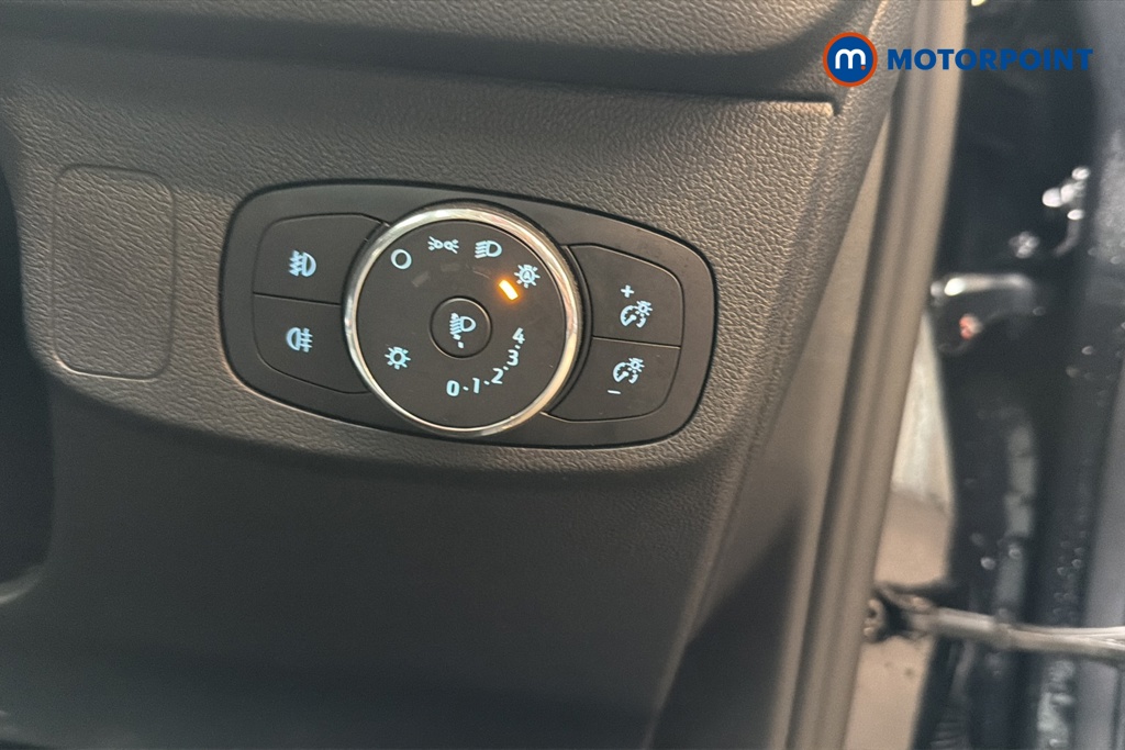 Ford Focus Active X Manual Petrol Hatchback - Stock Number (1652860) - 11th supplementary image