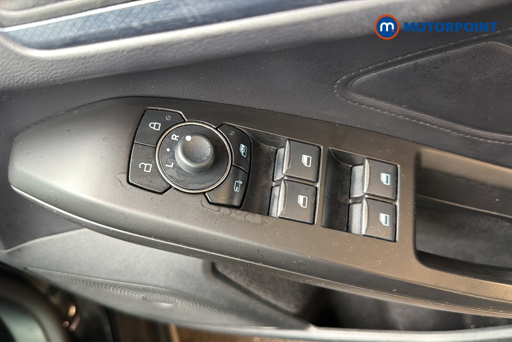 Ford Focus Active X Manual Petrol Hatchback - Stock Number (1652860) - 19th supplementary image