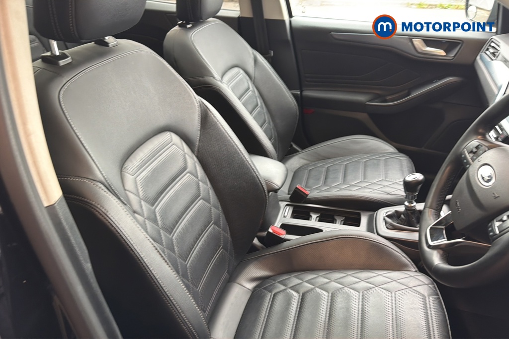 Ford Focus Active X Manual Petrol Hatchback - Stock Number (1652860) - 22nd supplementary image