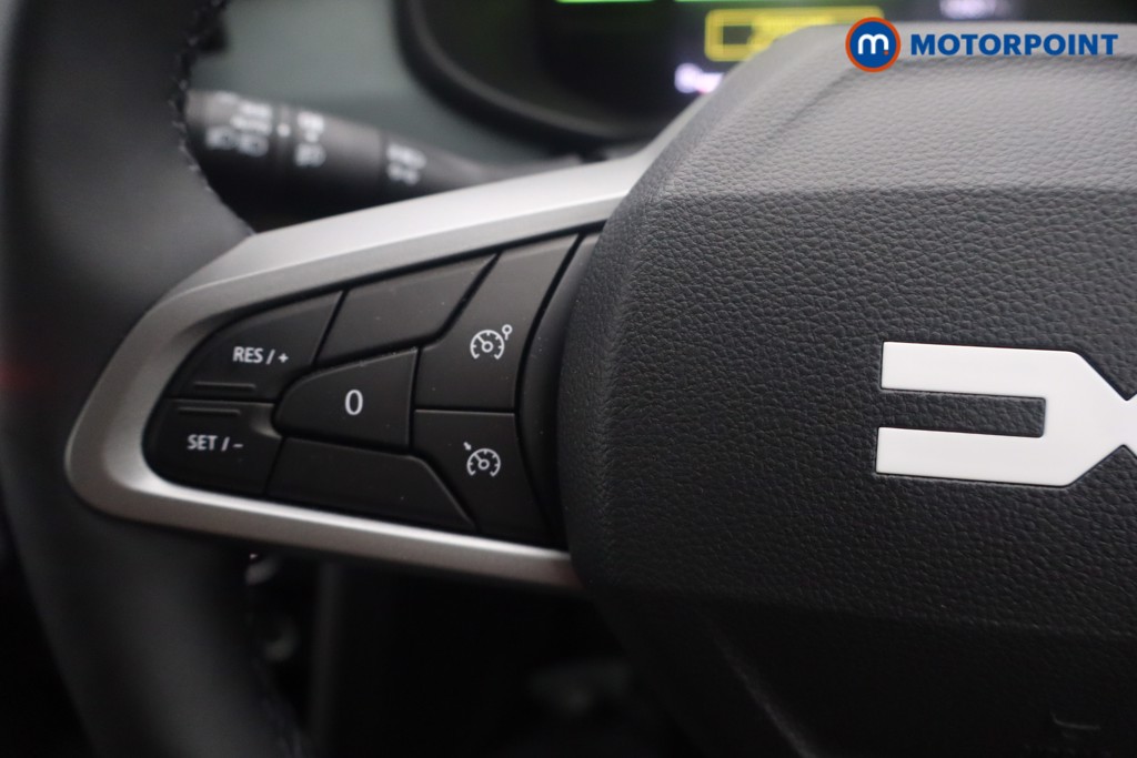 Dacia Jogger Extreme Automatic Petrol-Electric Hybrid People Carrier - Stock Number (1653115) - 3rd supplementary image