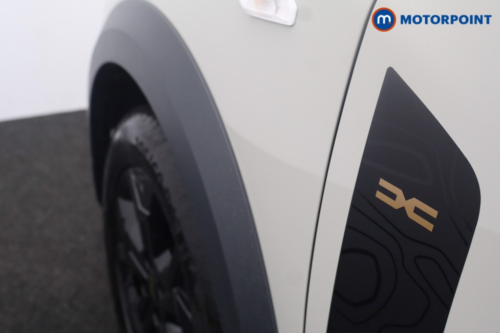 Dacia Jogger Extreme Automatic Petrol-Electric Hybrid People Carrier - Stock Number (1653115) - 33rd supplementary image
