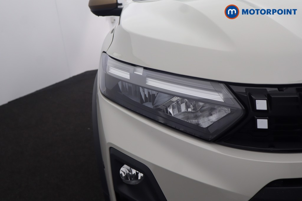 Dacia Jogger Extreme Automatic Petrol-Electric Hybrid People Carrier - Stock Number (1653115) - 35th supplementary image