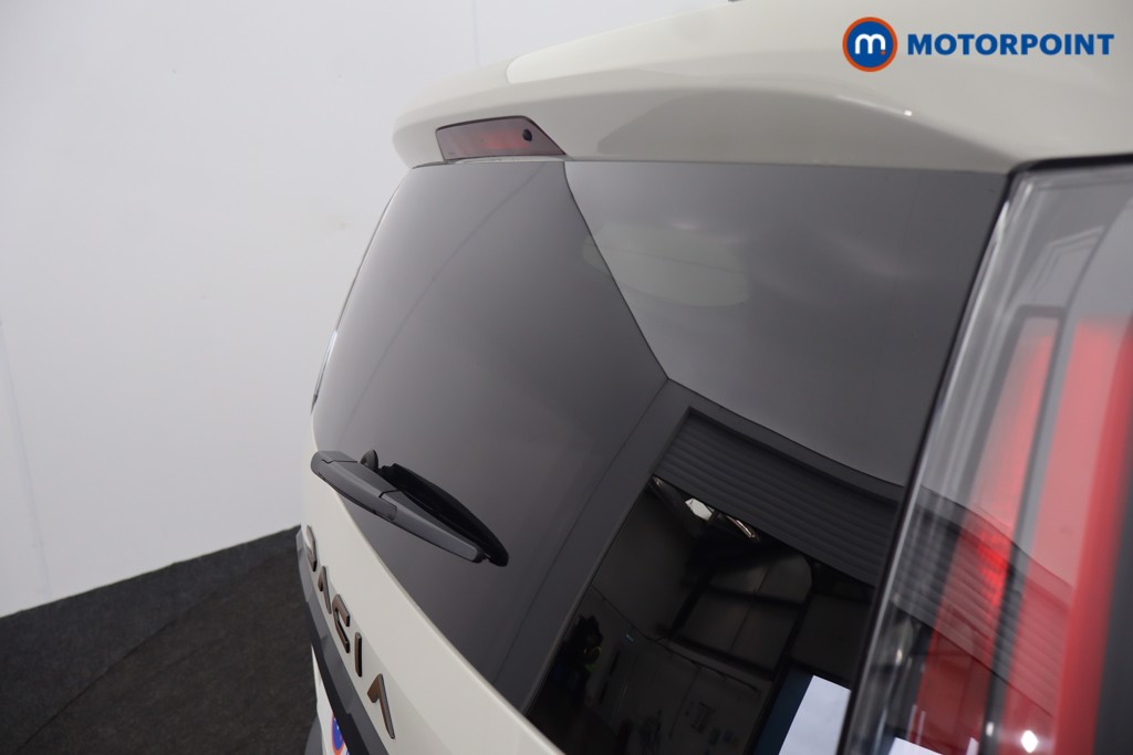 Dacia Jogger Extreme Automatic Petrol-Electric Hybrid People Carrier - Stock Number (1653115) - 40th supplementary image