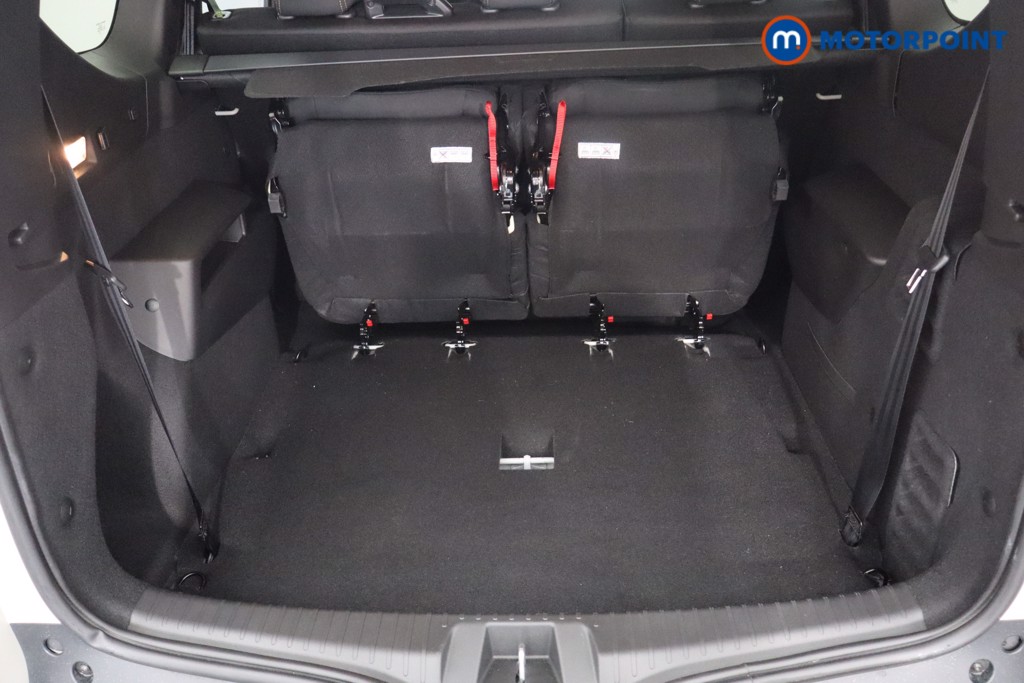 Dacia Jogger Extreme Automatic Petrol-Electric Hybrid People Carrier - Stock Number (1653115) - 43rd supplementary image