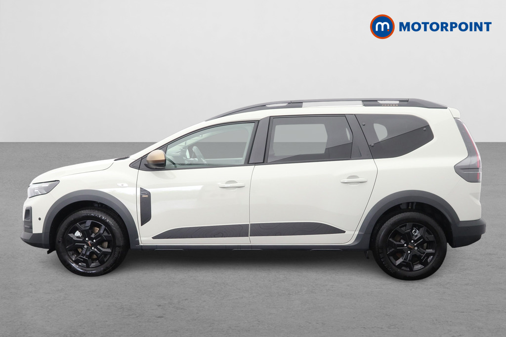 Dacia Jogger Extreme Automatic Petrol-Electric Hybrid People Carrier - Stock Number (1653115) - Passenger side