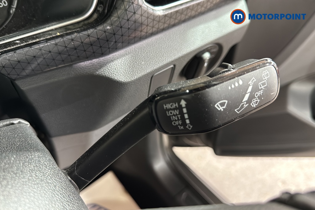 Volkswagen T-Cross SEL Automatic Petrol SUV - Stock Number (1627434) - 6th supplementary image