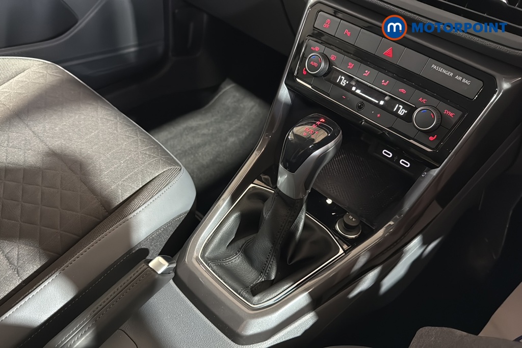 Volkswagen T-Cross SEL Automatic Petrol SUV - Stock Number (1627434) - 15th supplementary image