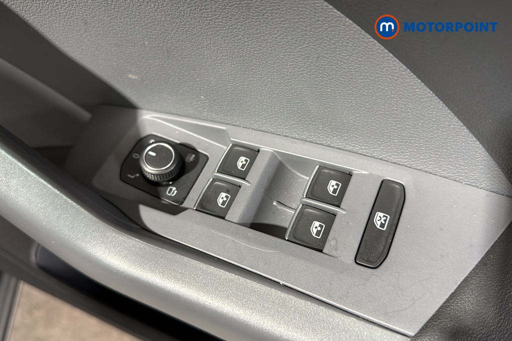 Volkswagen T-Cross SEL Automatic Petrol SUV - Stock Number (1627434) - 19th supplementary image
