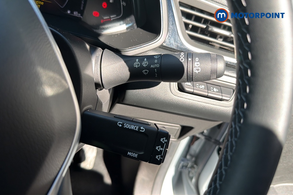 Renault Captur Rive Gauche Automatic Petrol-Electric Hybrid SUV - Stock Number (1630548) - 6th supplementary image