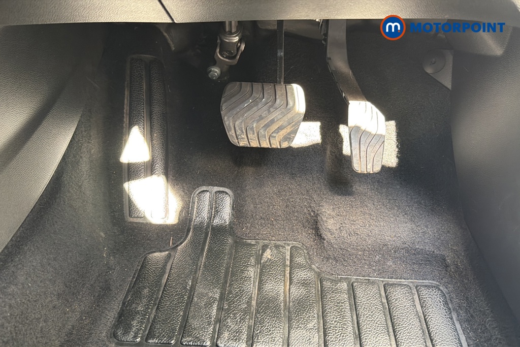 Renault Captur Rive Gauche Automatic Petrol-Electric Hybrid SUV - Stock Number (1630548) - 24th supplementary image