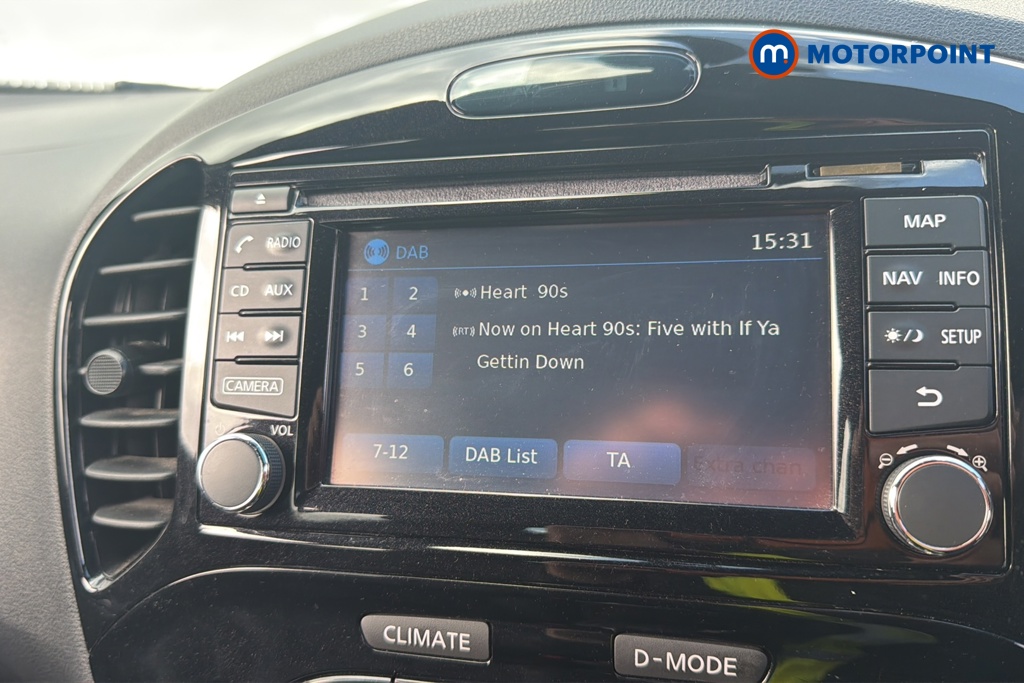 Nissan Juke Tekna Manual Diesel SUV - Stock Number (1633893) - 8th supplementary image