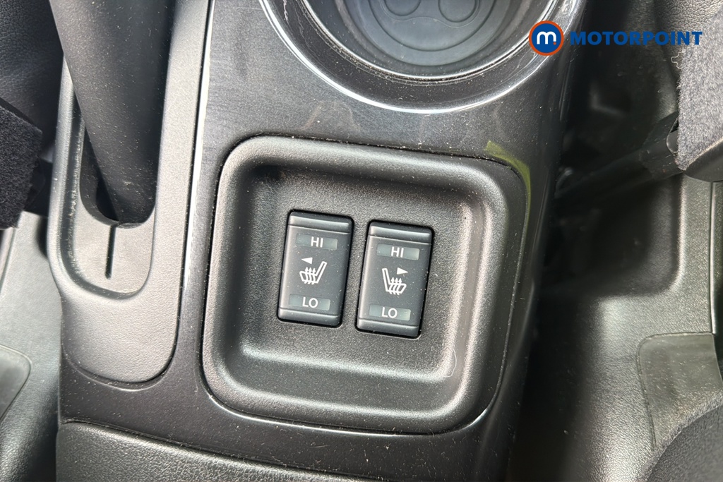 Nissan Juke Tekna Manual Diesel SUV - Stock Number (1633893) - 14th supplementary image