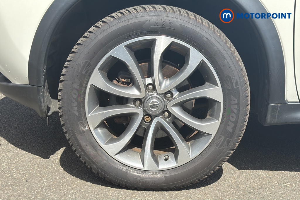 Nissan Juke Tekna Manual Diesel SUV - Stock Number (1633893) - 44th supplementary image