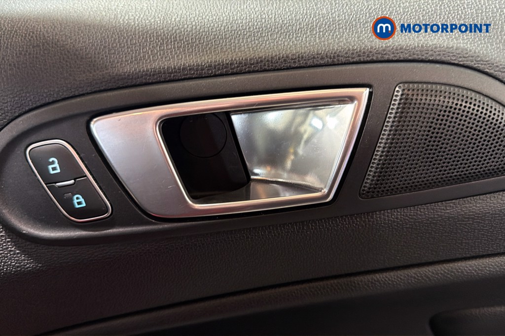 Ford Ecosport Active Manual Petrol SUV - Stock Number (1635116) - 42nd supplementary image