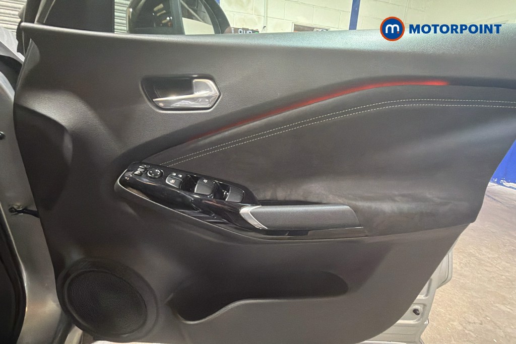 Nissan Juke Tekna-Plus Automatic Petrol SUV - Stock Number (1636609) - 19th supplementary image