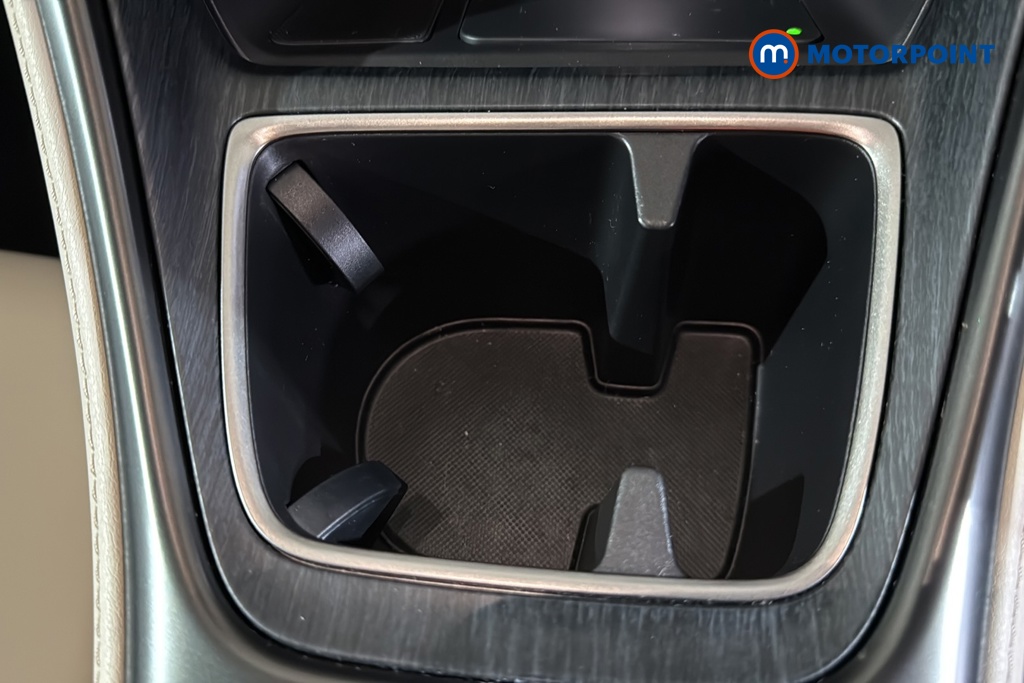 Lexus LBX Premium Plus Automatic Petrol-Electric Hybrid SUV - Stock Number (1636914) - 16th supplementary image
