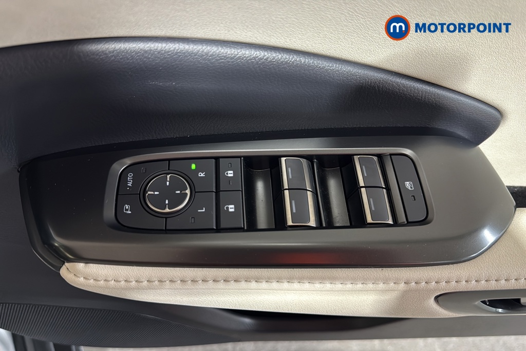 Lexus LBX Premium Plus Automatic Petrol-Electric Hybrid SUV - Stock Number (1636914) - 19th supplementary image