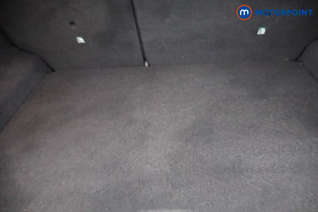 Nissan Juke N-Connecta Manual Petrol SUV - Stock Number (1642328) - 6th supplementary image
