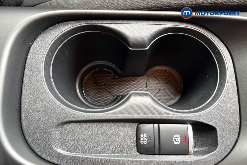 Nissan Juke N-Connecta Manual Petrol SUV - Stock Number (1642464) - 16th supplementary image