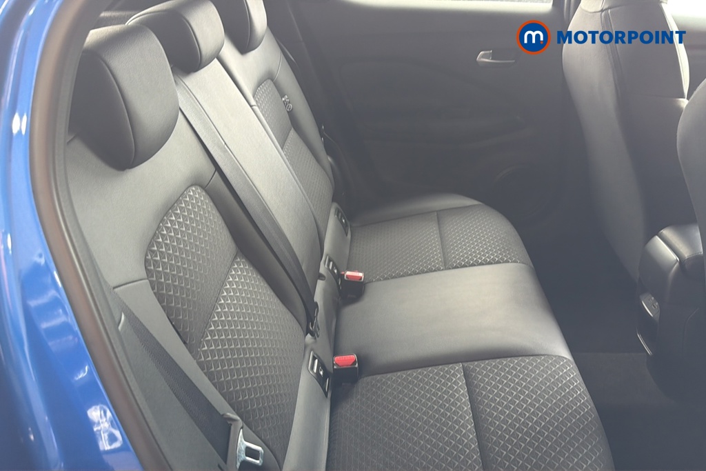 Nissan Juke N-Connecta Manual Petrol SUV - Stock Number (1642464) - 25th supplementary image