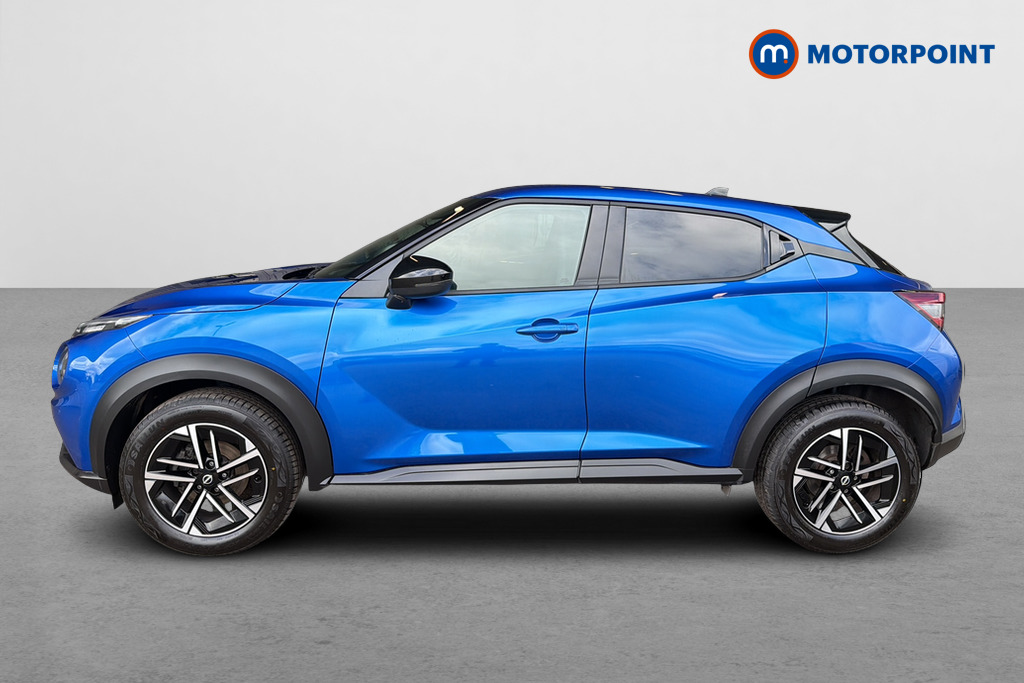 Nissan Juke N-Connecta Manual Petrol SUV - Stock Number (1642464) - Drivers side