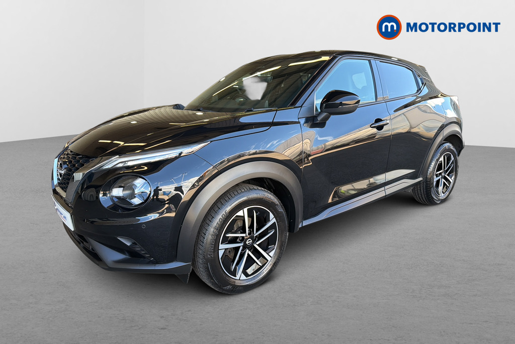 Nissan Juke N-Connecta Manual Petrol SUV - Stock Number (1642469) - Passenger side front corner