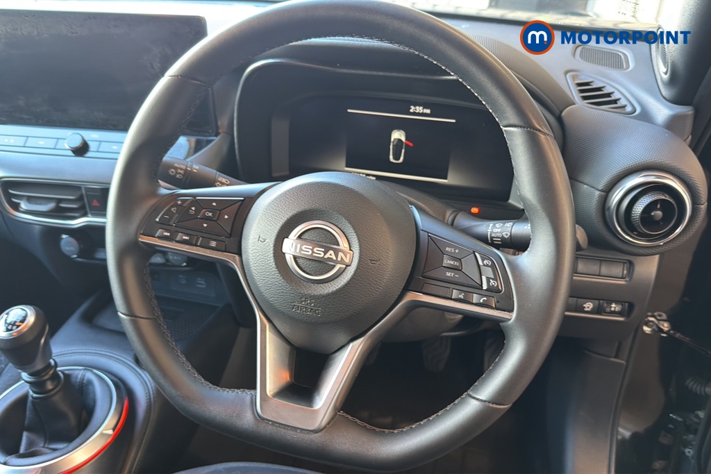 Nissan Juke N-Connecta Manual Petrol SUV - Stock Number (1642469) - 2nd supplementary image