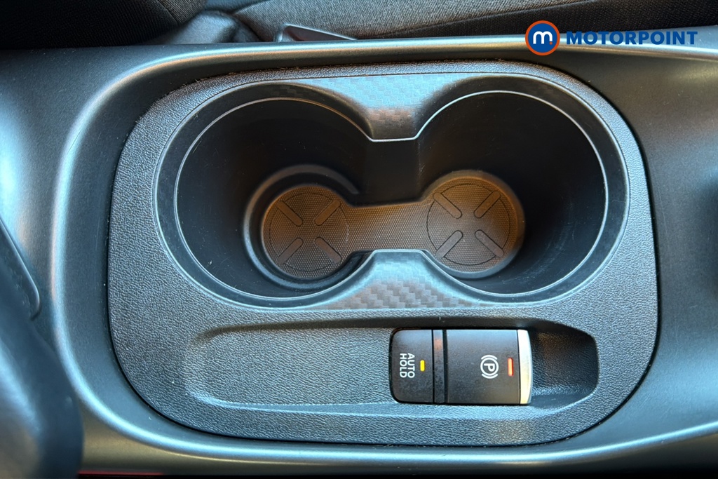 Nissan Juke N-Connecta Manual Petrol SUV - Stock Number (1642469) - 16th supplementary image