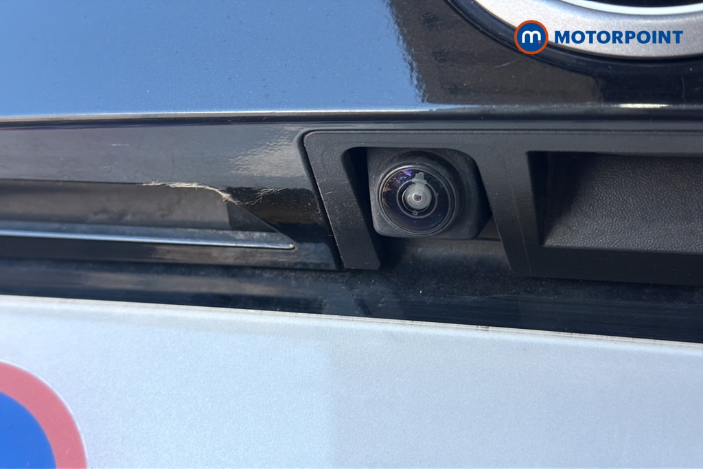 Nissan Juke N-Connecta Manual Petrol SUV - Stock Number (1642469) - 37th supplementary image