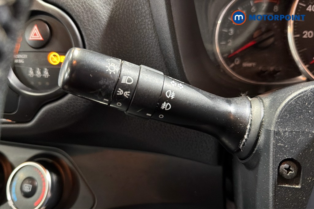 Toyota Yaris Design Manual Petrol Hatchback - Stock Number (1642999) - 18th supplementary image