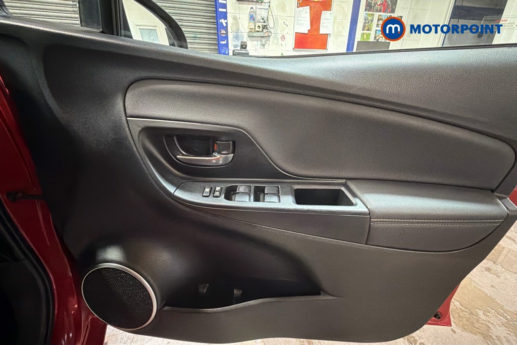 Toyota Yaris Design Manual Petrol Hatchback - Stock Number (1642999) - 19th supplementary image