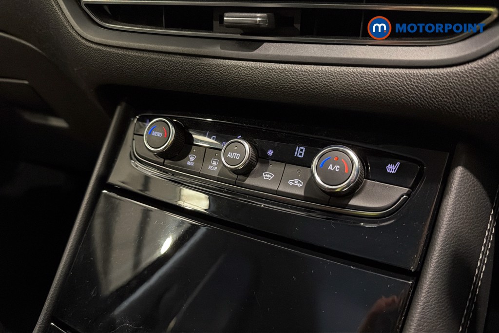 Vauxhall Grandland Ultimate Manual Petrol SUV - Stock Number (1643042) - 12th supplementary image