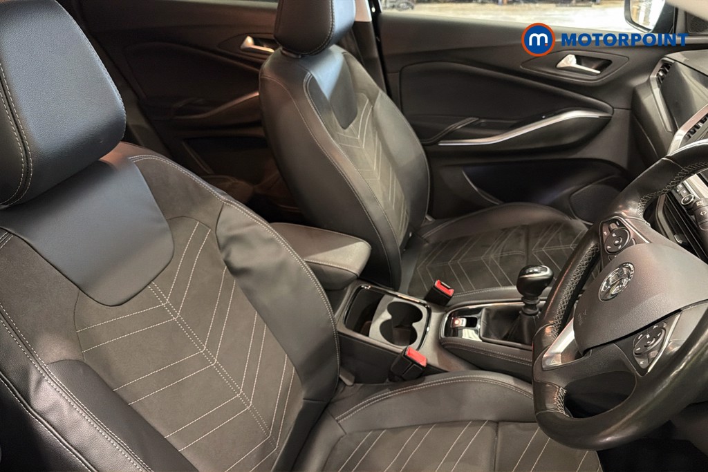 Vauxhall Grandland Ultimate Manual Petrol SUV - Stock Number (1643042) - 22nd supplementary image