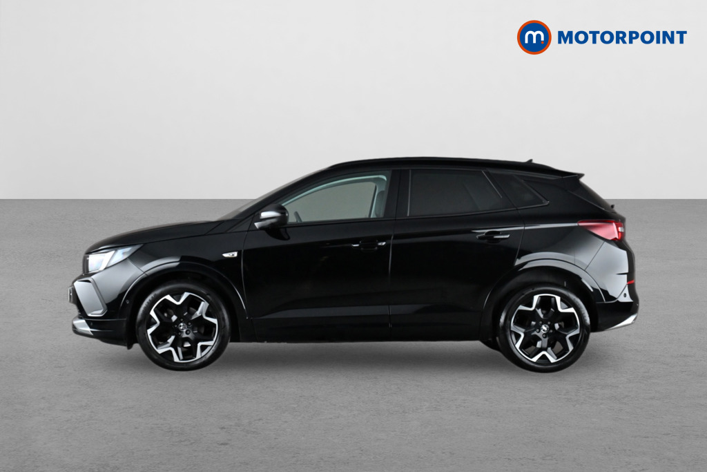 Vauxhall Grandland Ultimate Manual Petrol SUV - Stock Number (1643042) - Passenger side