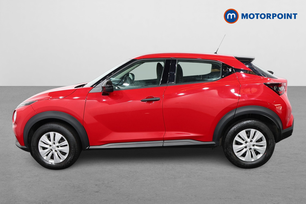 Nissan Juke Visia Manual Petrol SUV - Stock Number (1644568) - Passenger side
