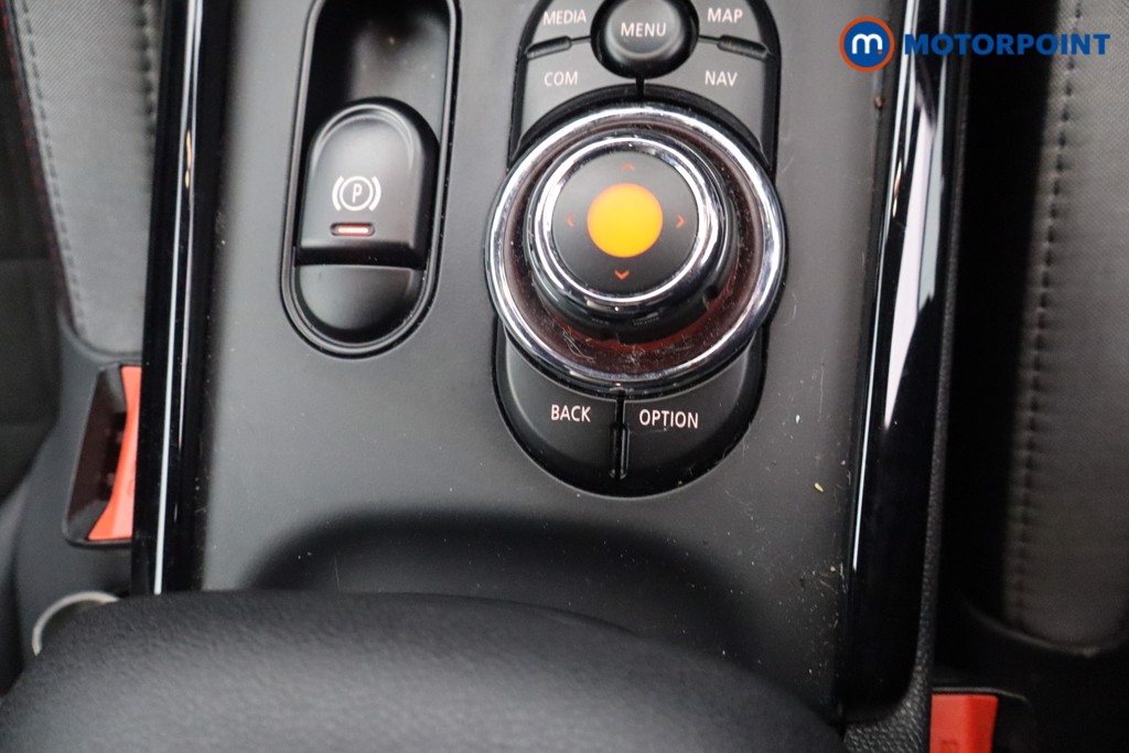 Mini Clubman John Cooper Works Automatic Petrol Estate - Stock Number (1645061) - 19th supplementary image