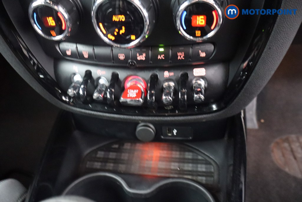 Mini Clubman John Cooper Works Automatic Petrol Estate - Stock Number (1645061) - 20th supplementary image