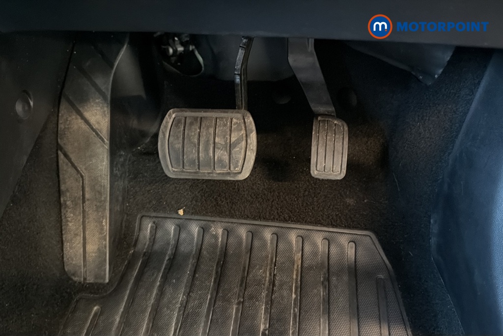 Peugeot 2008 Allure Automatic Petrol SUV - Stock Number (1645347) - 24th supplementary image