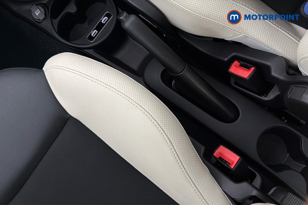 Fiat 500 Dolcevita Plus Manual Petrol Hatchback - Stock Number (1645701) - 16th supplementary image