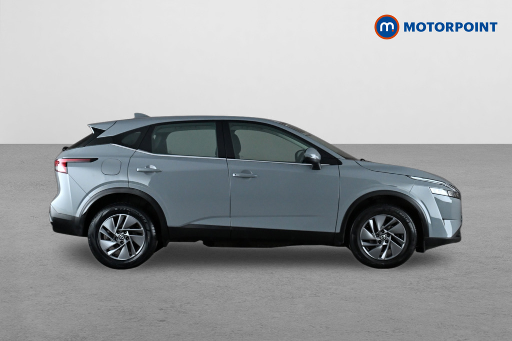 Nissan Qashqai Acenta Premium Manual Petrol SUV - Stock Number (1645908) - Drivers side