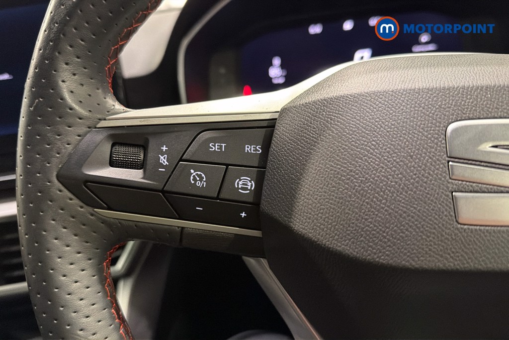Seat Leon FR Manual Petrol Hatchback - Stock Number (1646699) - 3rd supplementary image