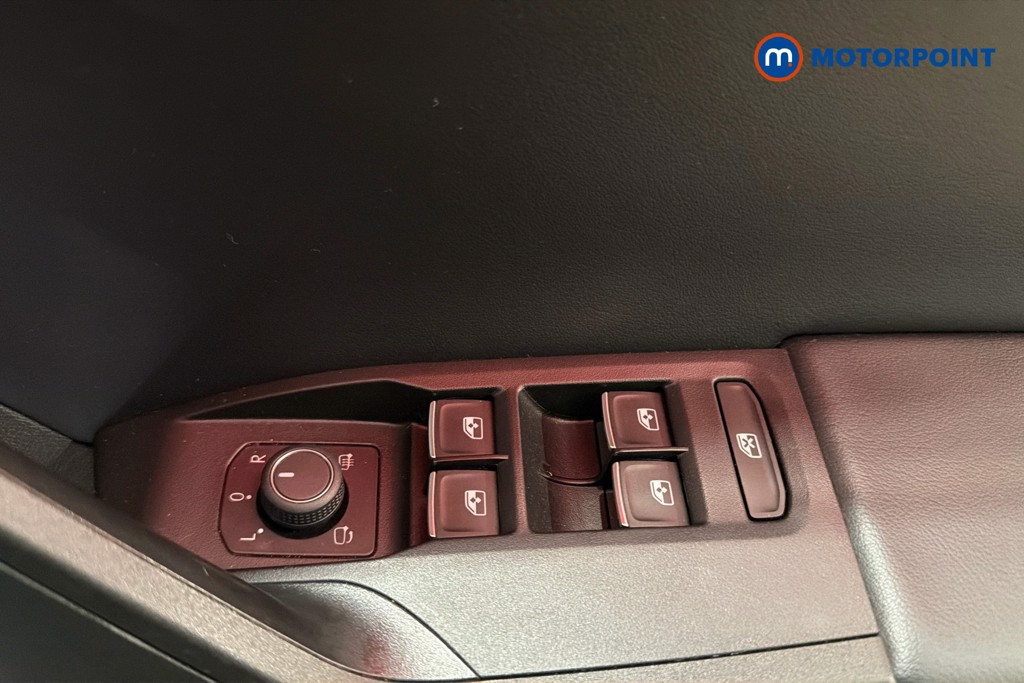 Seat Leon FR Manual Petrol Hatchback - Stock Number (1646699) - 20th supplementary image