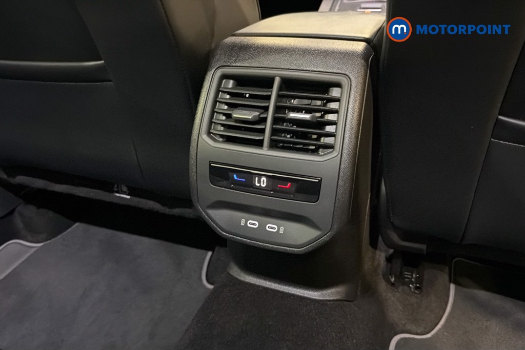 Seat Leon FR Manual Petrol Hatchback - Stock Number (1646699) - 30th supplementary image