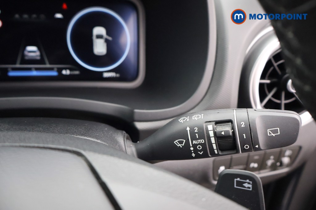 Hyundai Kona Premium Automatic Electric SUV - Stock Number (1646716) - 6th supplementary image