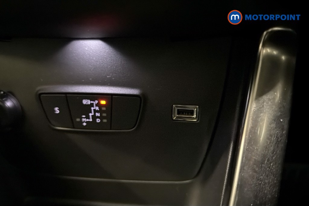 Citroen C3 Aircross Shine Plus Automatic Petrol SUV - Stock Number (1646740) - 17th supplementary image