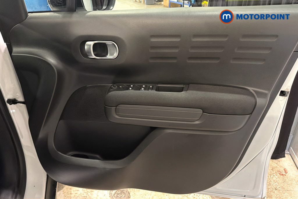 Citroen C3 Aircross Shine Plus Automatic Petrol SUV - Stock Number (1646740) - 19th supplementary image
