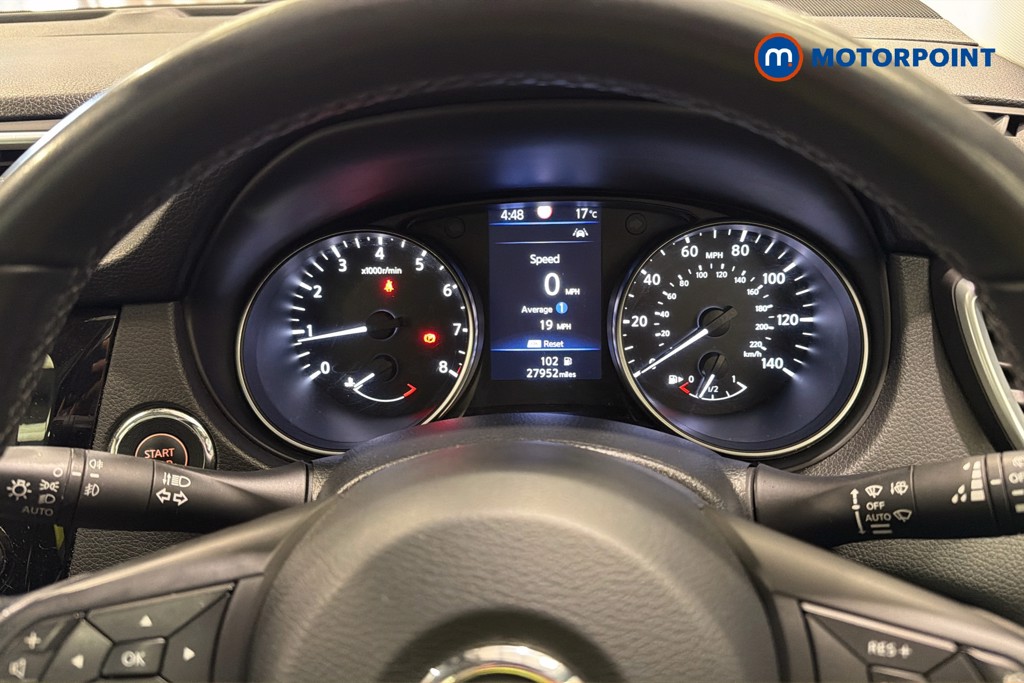 Nissan Qashqai N-Connecta Manual Petrol SUV - Stock Number (1647077) - 8th supplementary image