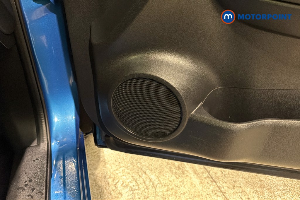 Nissan Qashqai N-Connecta Manual Petrol SUV - Stock Number (1647077) - 21st supplementary image